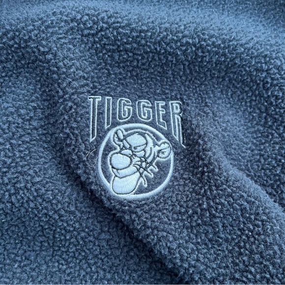 Vintage Disney Tigger Fleece Quarter-zip - Picture 4 of 5